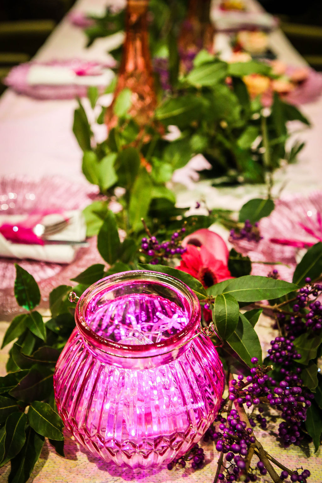 Fresh flower wedding table decorations